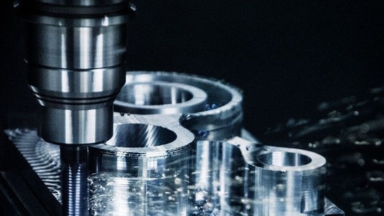Imagen de mantenimiento industrial CNC Plus 14